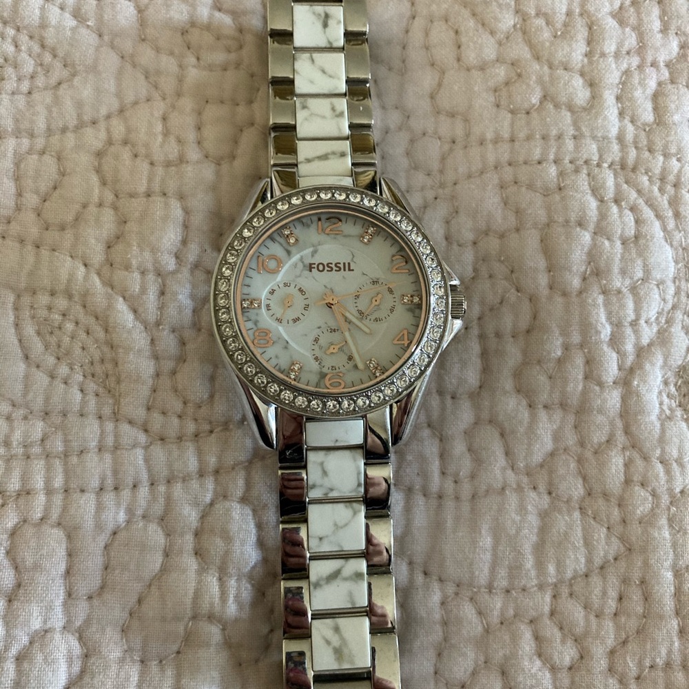Women’s Fossil Watch
